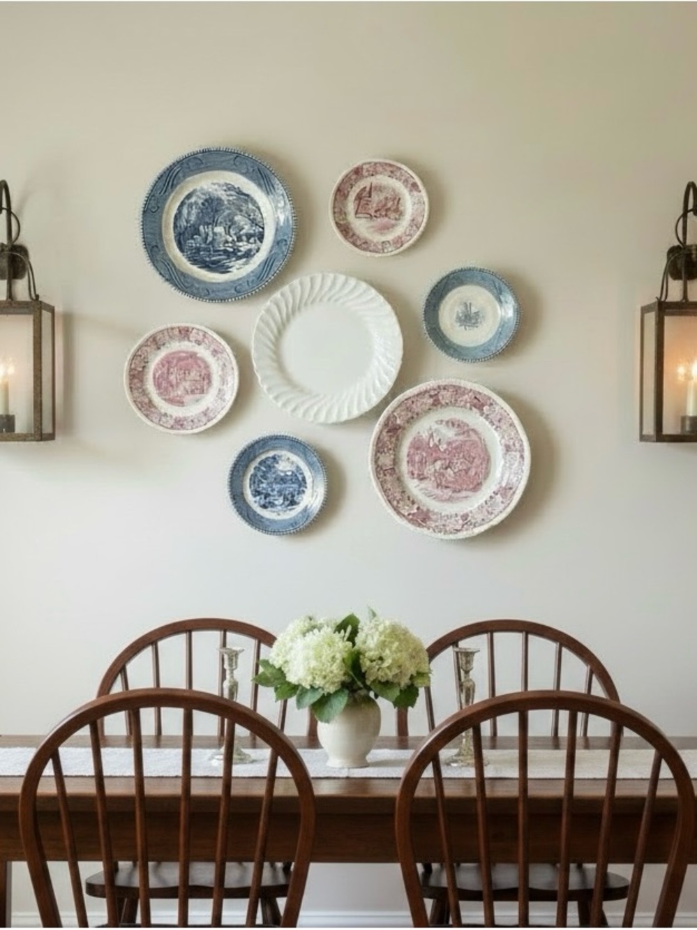 Decorative Wall Plate Set - Red White & Blie Patriotic Historical Transferware
